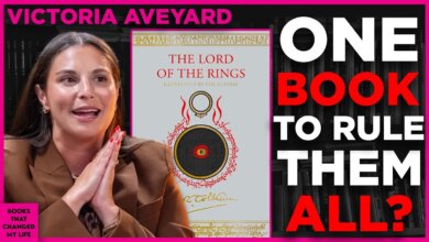 bestselling author Victoria Aveyard reflecting on world-building and creative discipline through Tolkien's trilogy